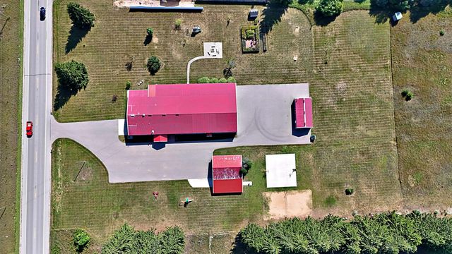 6576 E 34 Road, Cadillac, MI 49601