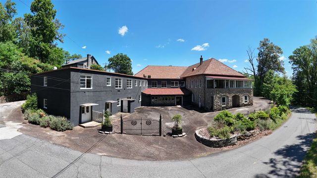 330 Carolina Dr., Tryon, NC 28782