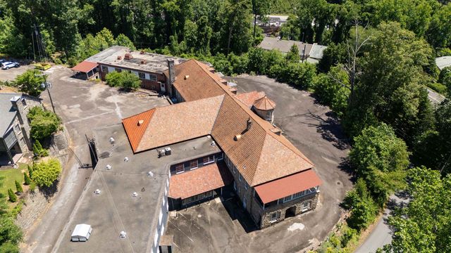 330 Carolina Dr., Tryon, NC 28782