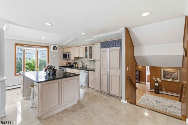 7 Keith Pl, Glen Rock Boro, NJ 07452