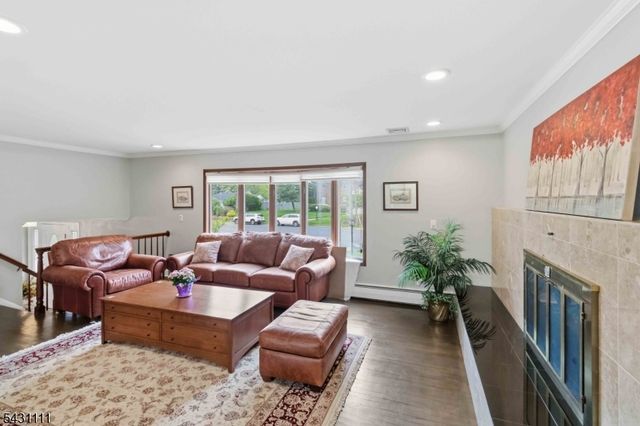 7 Keith Pl, Glen Rock Boro, NJ 07452