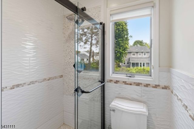 7 Keith Pl, Glen Rock Boro, NJ 07452
