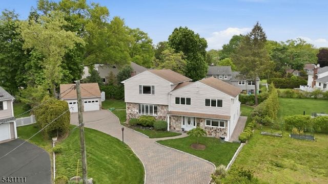 7 Keith Pl, Glen Rock Boro, NJ 07452