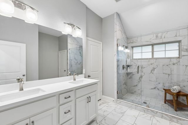 6427 Lake Bluff Drive, Dallas, TX 75249