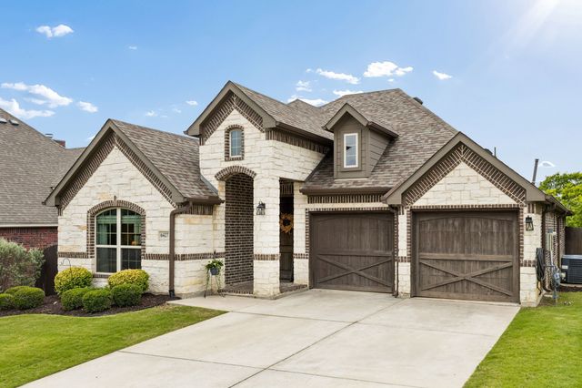 6427 Lake Bluff Drive, Dallas, TX 75249