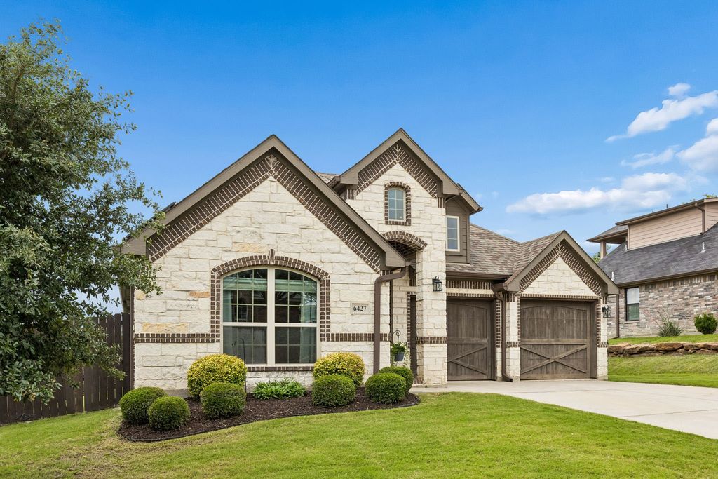 6427 Lake Bluff Drive, Dallas, TX 75249