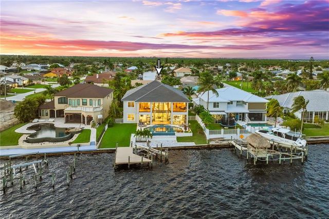 2418 SE 28th ST, Cape Coral, FL 33904