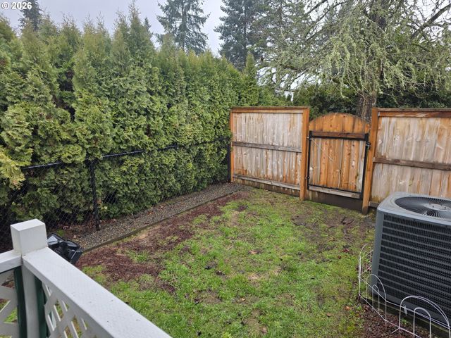 507 N 19TH Ave 49, Cornelius, OR 97113