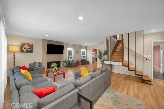 134 Bennett, Long Beach, CA 90803