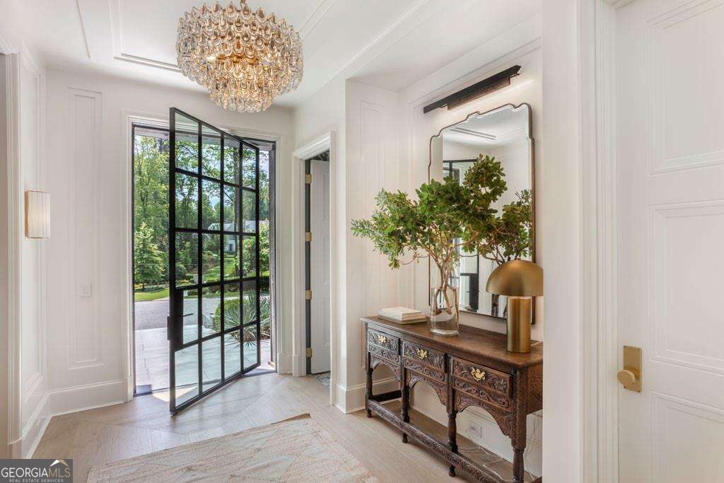 365 King Road NW, Atlanta, GA 30342 — photo 3
