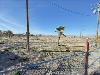 9690 Blackhawk, Lucerne Valley, CA 92356
