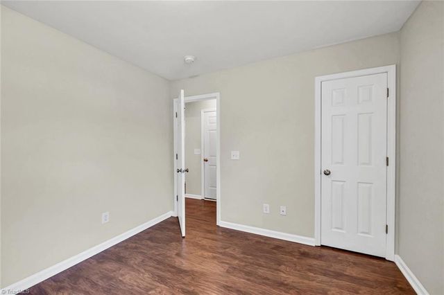 4007 Village Park Court, Winston-salem, NC 27127