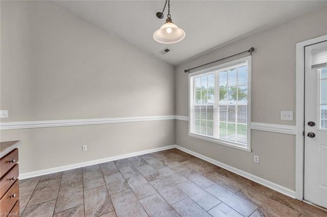4007 Village Park Court, Winston-salem, NC 27127