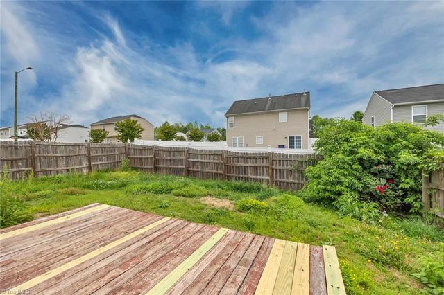 4007 Village Park Court, Winston-salem, NC 27127