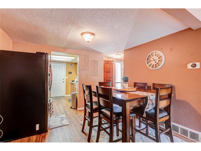 2754 S Lansing Way, Aurora, CO 80014