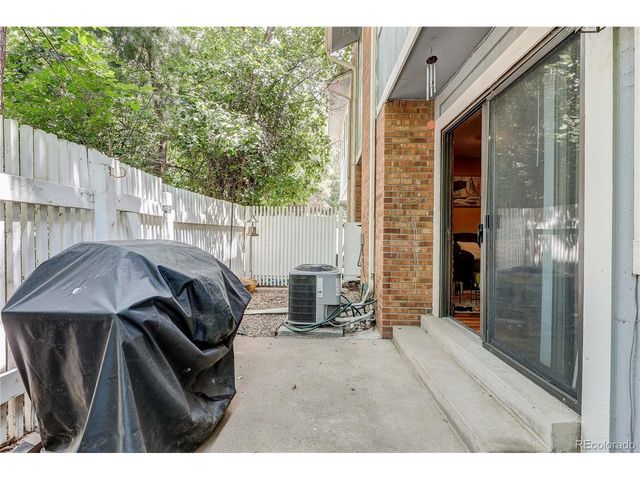 2754 S Lansing Way, Aurora, CO 80014