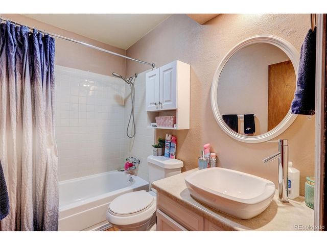 2754 S Lansing Way, Aurora, CO 80014