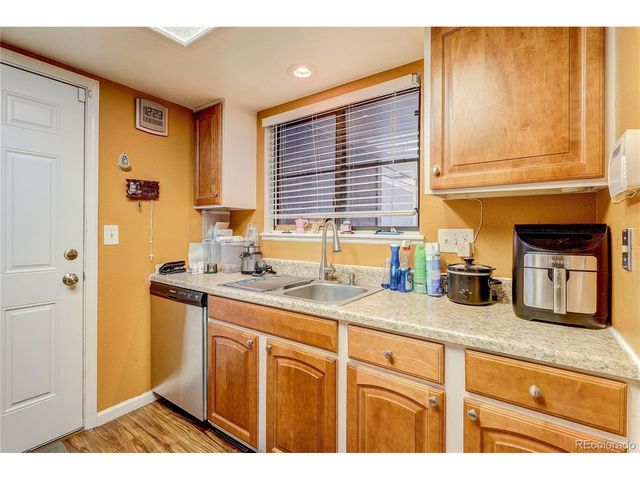2754 S Lansing Way, Aurora, CO 80014