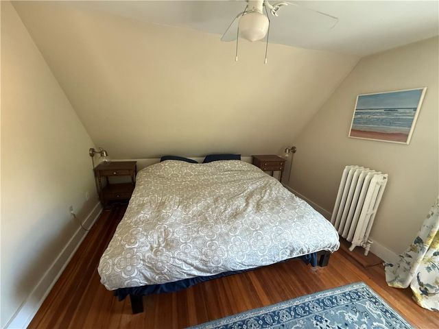 28 Calvert Street 3, Newport, RI 02840