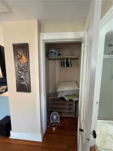 28 Calvert Street 3, Newport, RI 02840