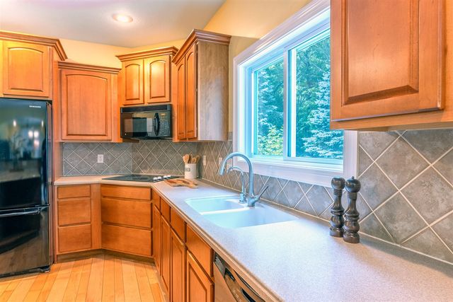 6420 Palomino Park, Kalamazoo, MI 49009
