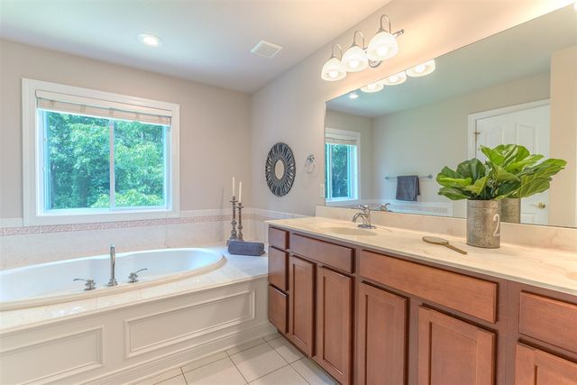 6420 Palomino Park, Kalamazoo, MI 49009