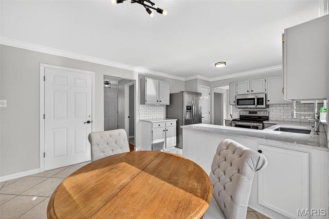 16175 Port of Nantucket, Grover, MO 63040