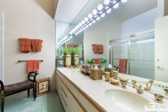 188 S Kavenish Drive, Rancho Mirage, CA 92270