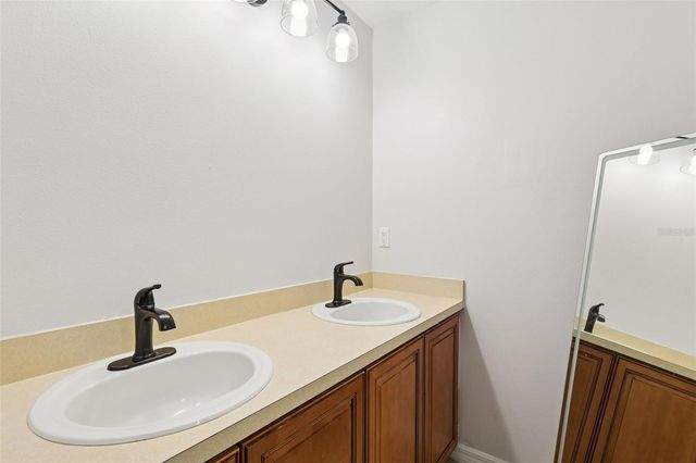 2104 CONGRESS LANE, St Cloud, FL 34769