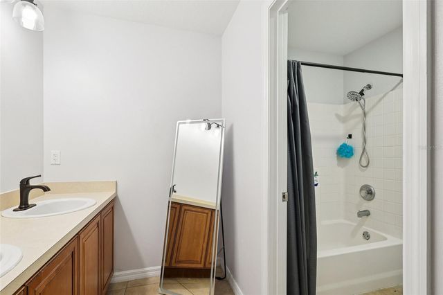 2104 CONGRESS LANE, St Cloud, FL 34769