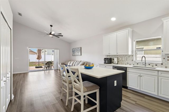 2104 CONGRESS LANE, St Cloud, FL 34769