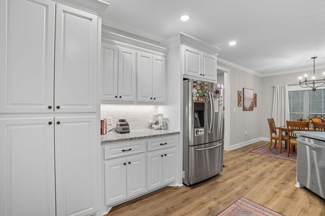 90 Zachary Dr., Hattiesburg, MS 39402