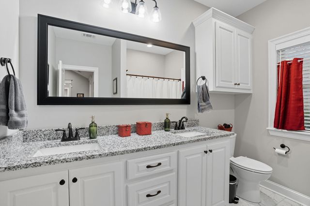90 Zachary Dr., Hattiesburg, MS 39402