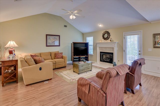 537 Wickham Drive, Graniteville, SC 29829