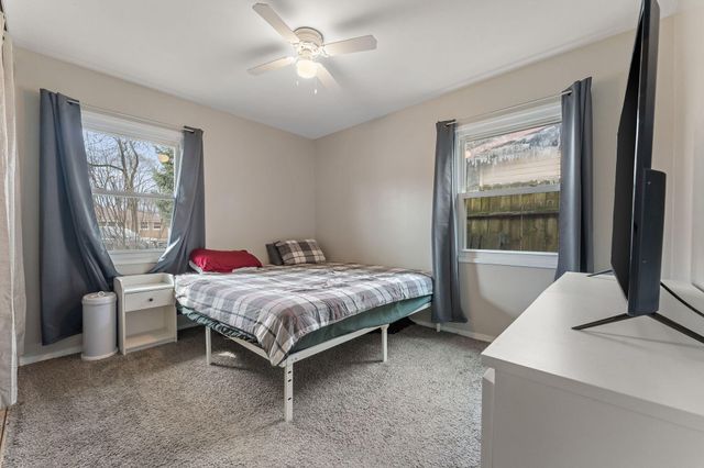 2908 W 38th Avenue, Hobart, IN 46342