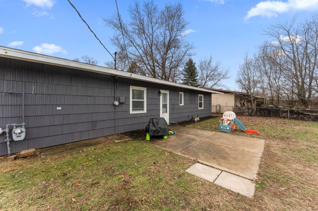 2908 W 38th Avenue, Hobart, IN 46342