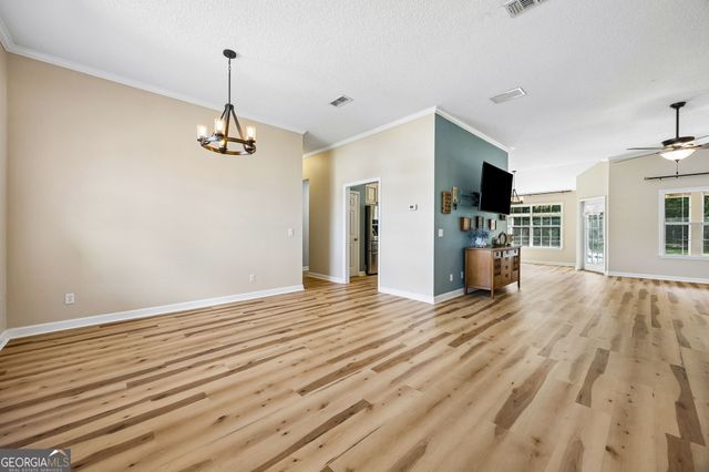 348 Deerwood Village Drive, Woodbine, GA 31569