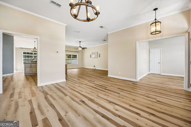 348 Deerwood Village Drive, Woodbine, GA 31569
