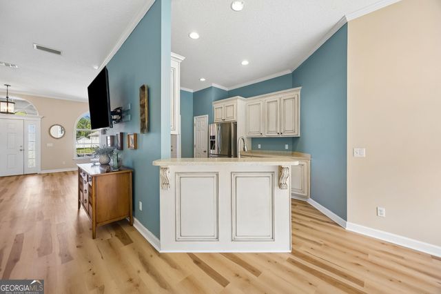 348 Deerwood Village Drive, Woodbine, GA 31569