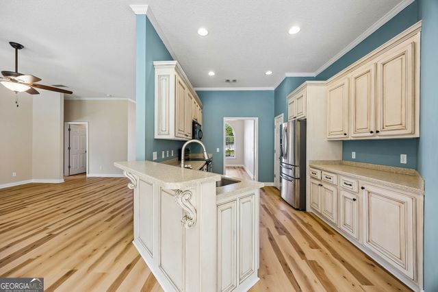 348 Deerwood Village Drive, Woodbine, GA 31569