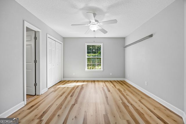 348 Deerwood Village Drive, Woodbine, GA 31569