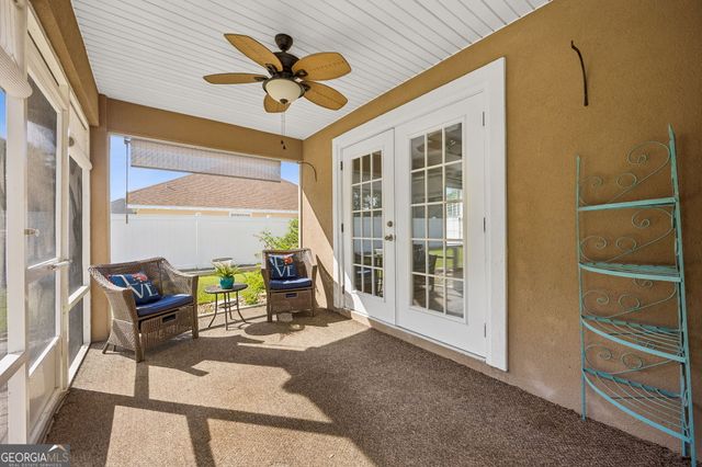 348 Deerwood Village Drive, Woodbine, GA 31569