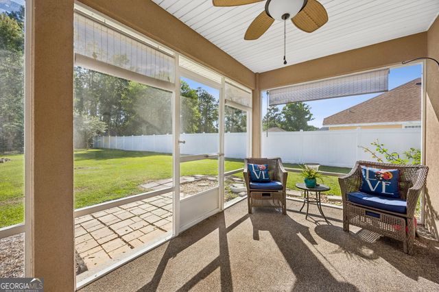 348 Deerwood Village Drive, Woodbine, GA 31569