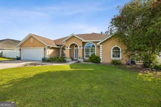 348 Deerwood Village Drive, Woodbine, GA 31569