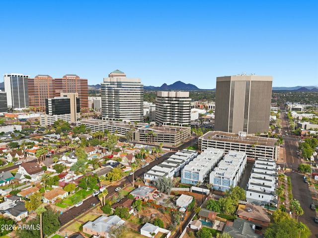 117 W WILLO Court, Phoenix, AZ 85003