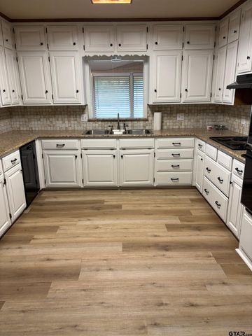 343 Bonner St, Rusk, TX 75785