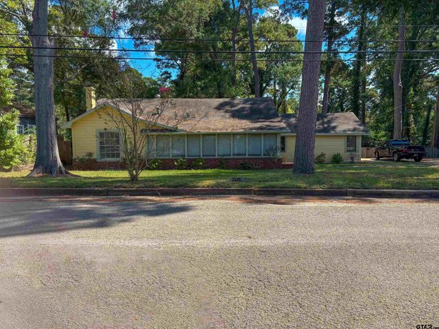 343 Bonner St, Rusk, TX 75785