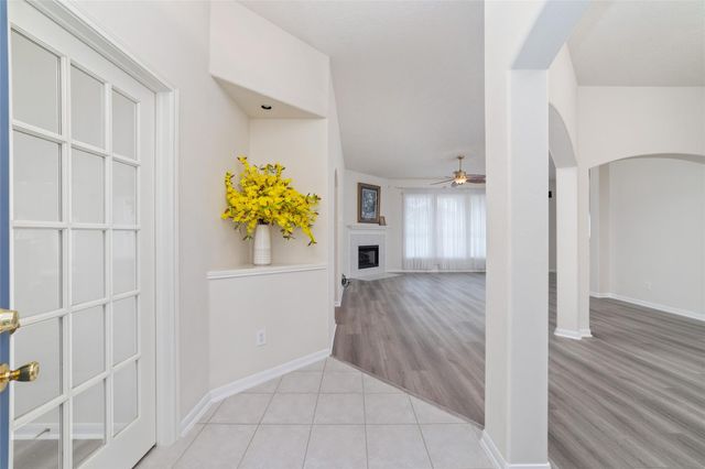 21318 Timber Pines Drive, Spring, TX 77388