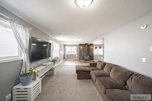 1530 Vernon Avenue, Blackfoot, ID 83221