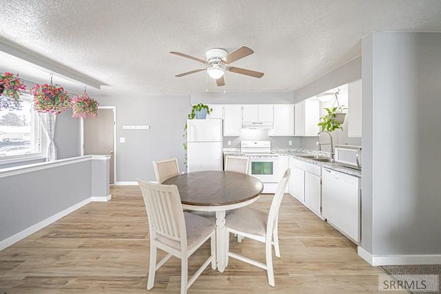 1530 Vernon Avenue, Blackfoot, ID 83221